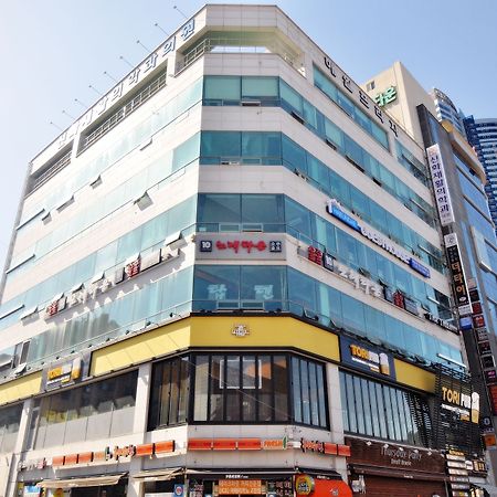 Haeundae Guesthouse ปูซาน ภายนอก รูปภาพ