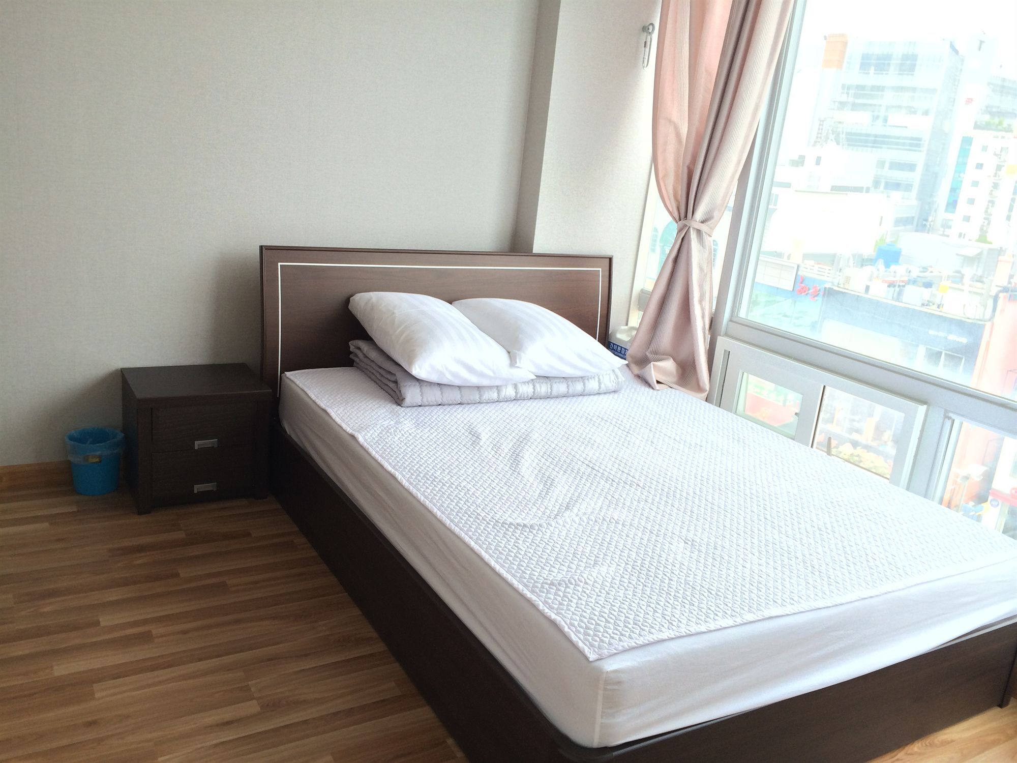 Haeundae Guesthouse ปูซาน ภายนอก รูปภาพ