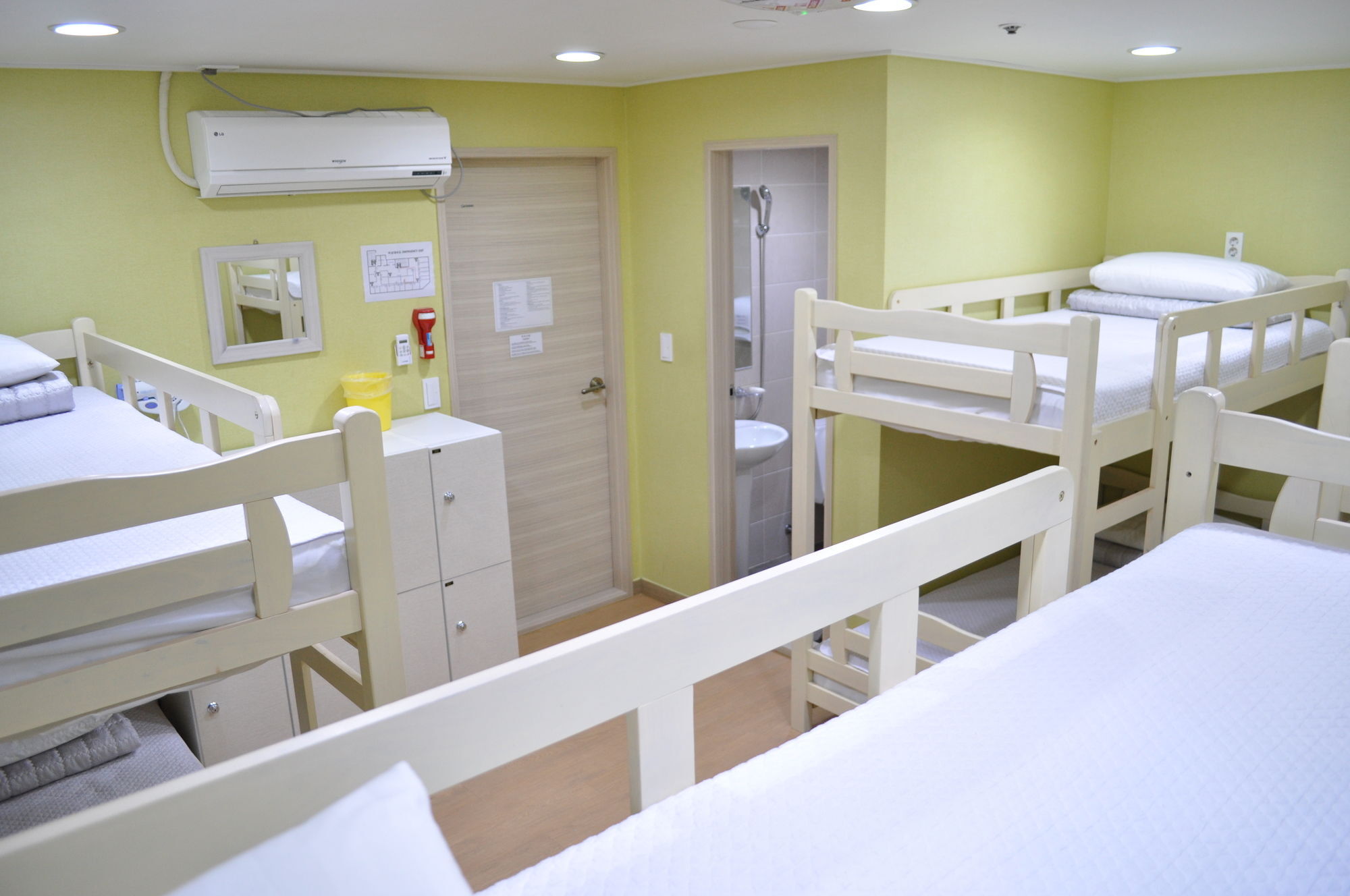 Haeundae Guesthouse ปูซาน ภายนอก รูปภาพ