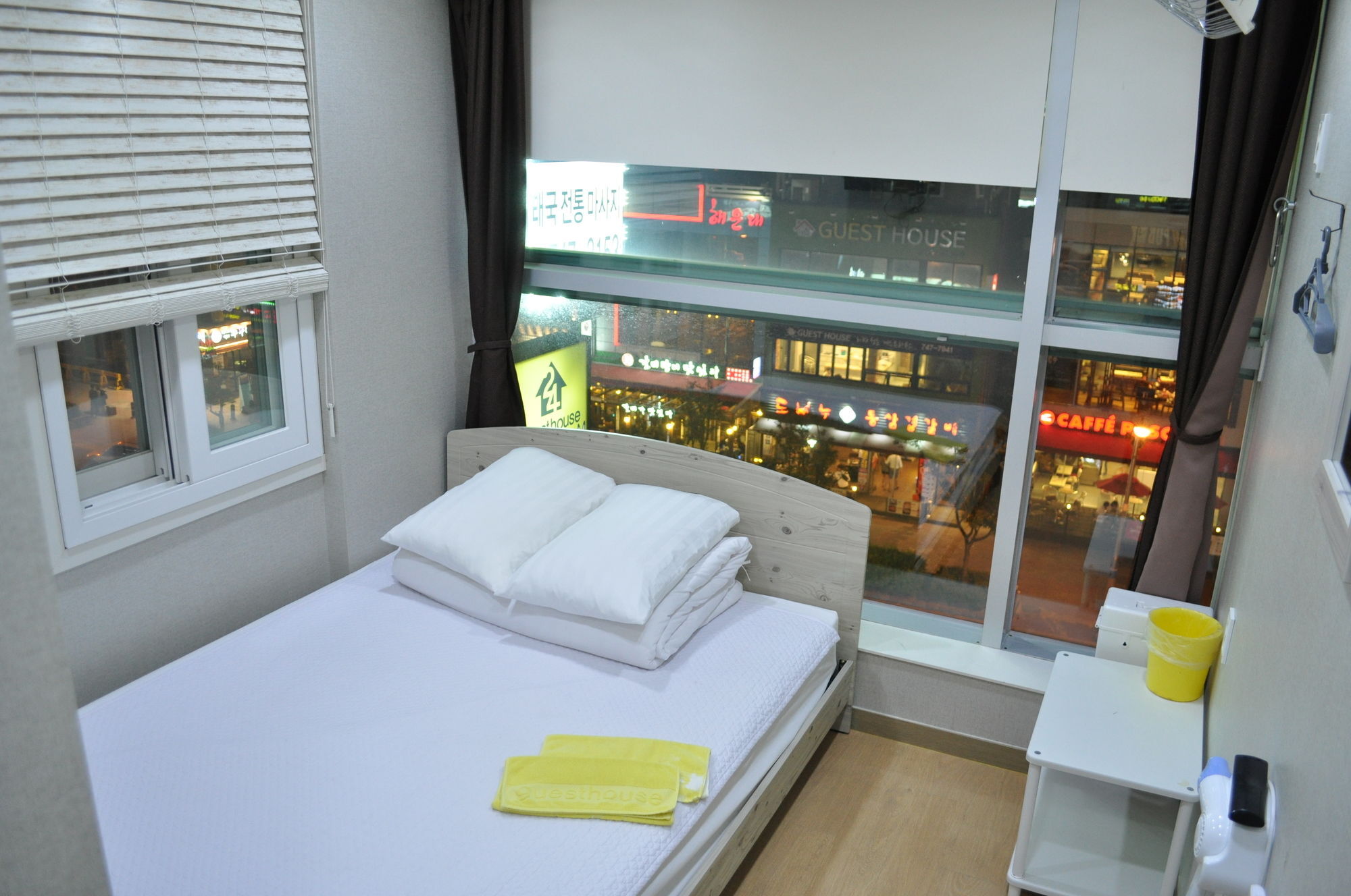 Haeundae Guesthouse ปูซาน ภายนอก รูปภาพ